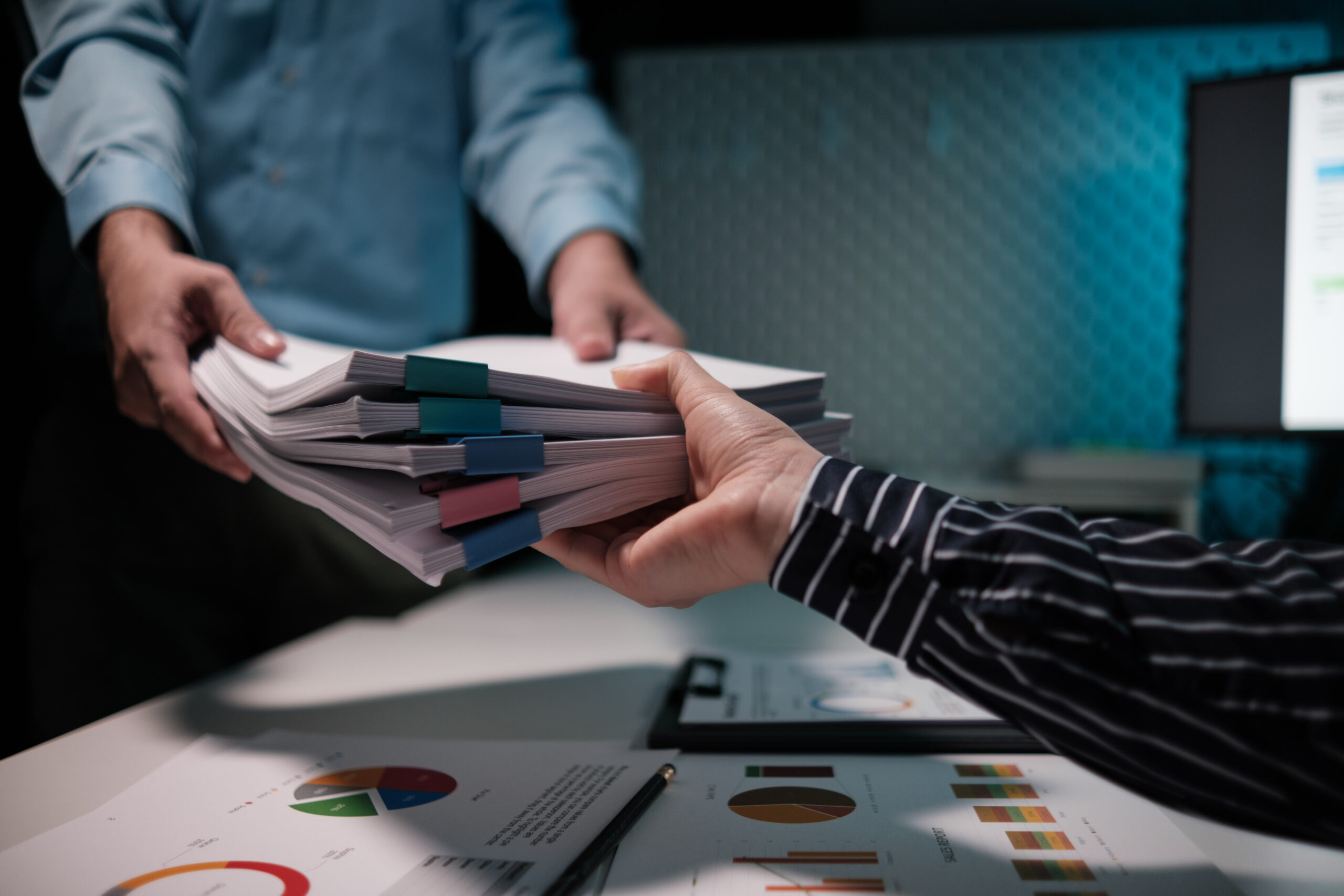 Illustrative business documentation representing commercial arbitration and enforcement